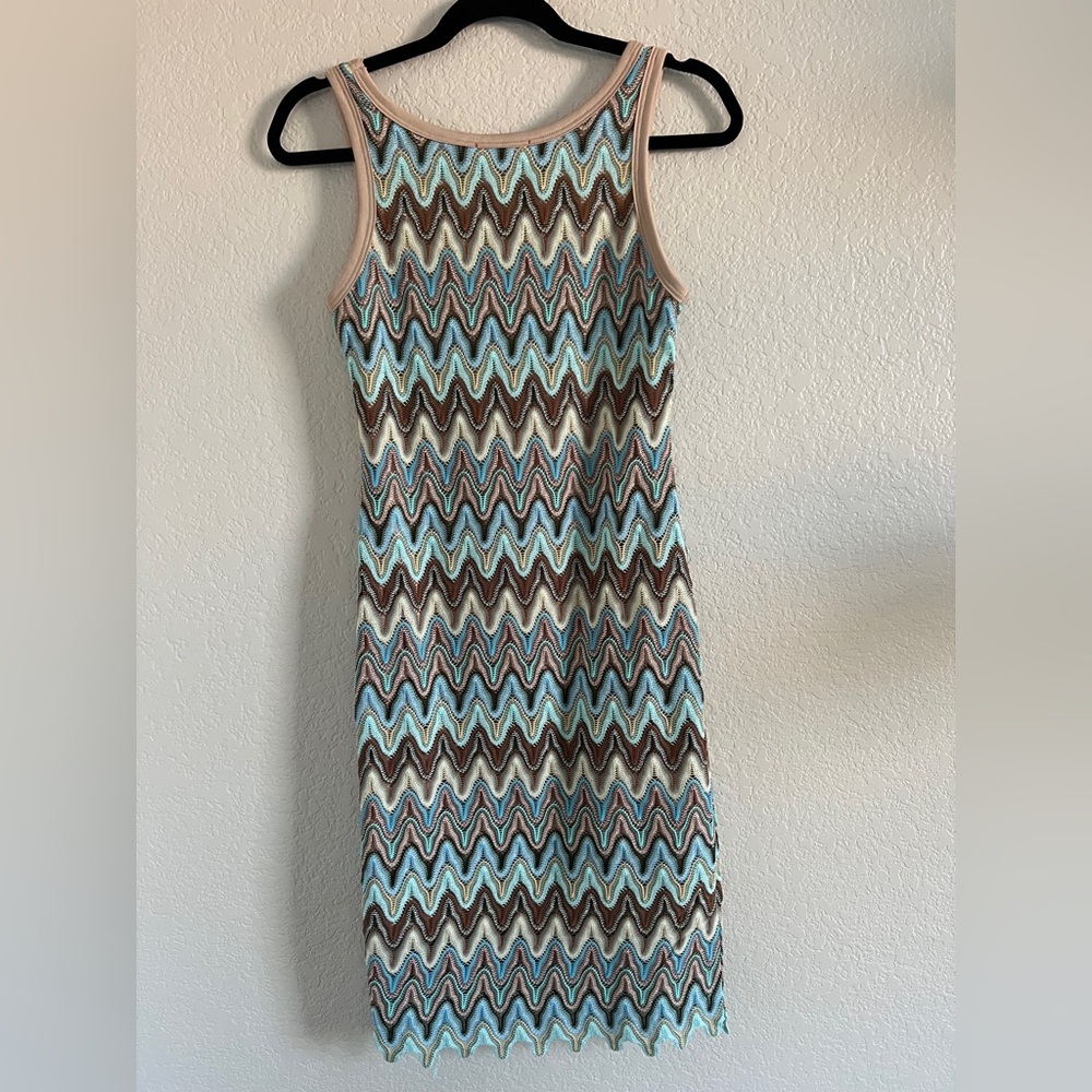 NWT STARK X  Serena Dress. Size S - Picture 8 of 13